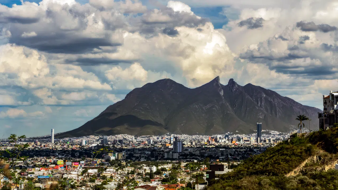 Ambiente de aficionados en Monterrey